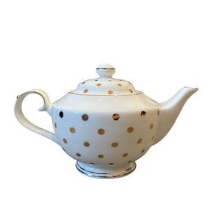Grace Teaware Fine Porcelain Teapot 24 Oz. White with Gold Dots and Lid - NEW